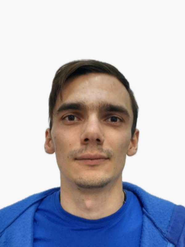 Инструктор по горным лыжам Всероссийской Ассоциации Горнолыжных Инструкторов Ski instructor of the All-Russian Alpine Ski Instructors Association Tarasov-Yurij